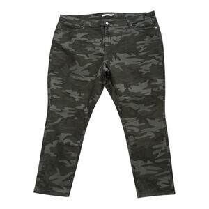 Levis 711 Skinny Camo Stretch Jeans Womens 24W Mid Rise Green Camouflage Pants